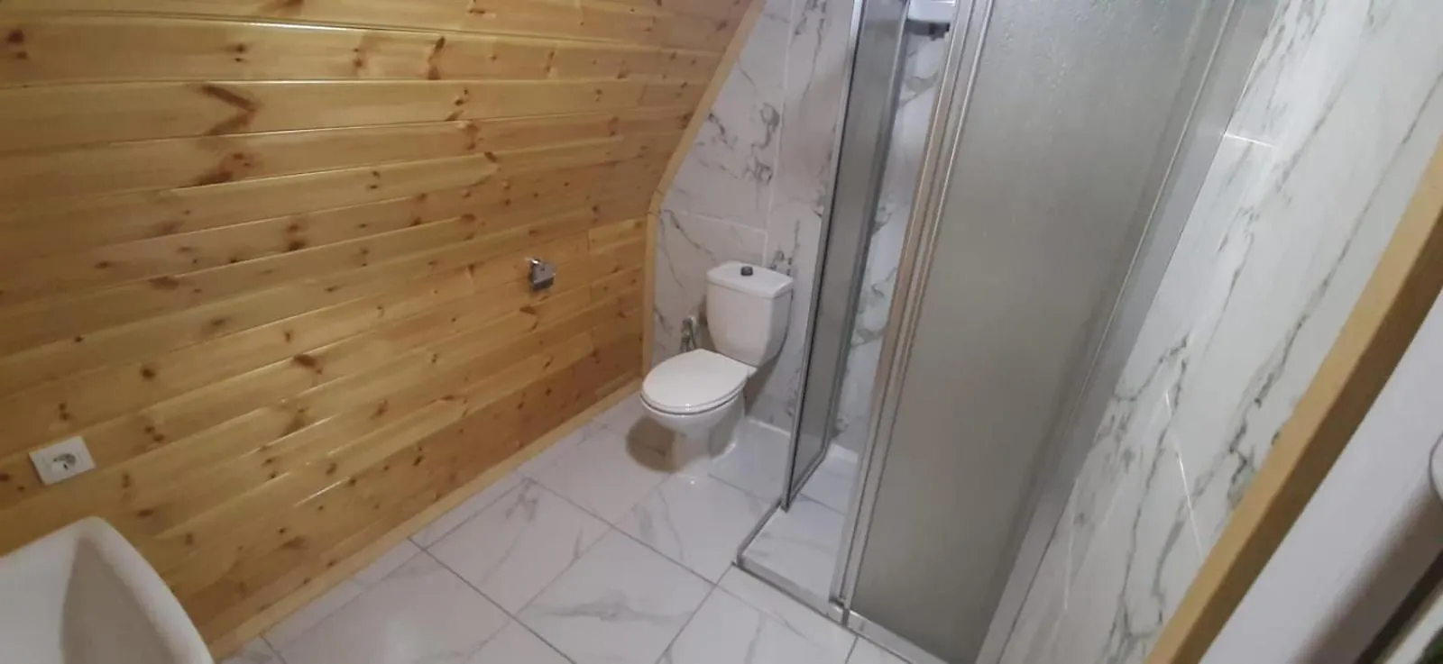 أنطاليا Bahcearasi Bungalov منزل ريفي